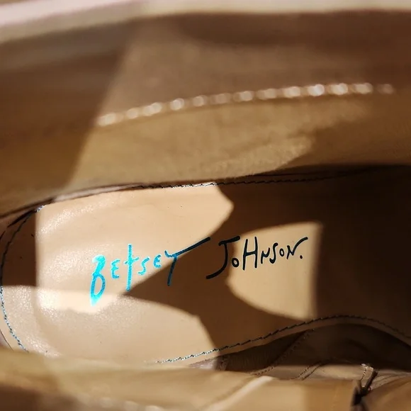 EUC Betsy Johnson Glass stone upper Sequins 3 1/2" heeled Boots sz 8.5M - Picture 9 of 14